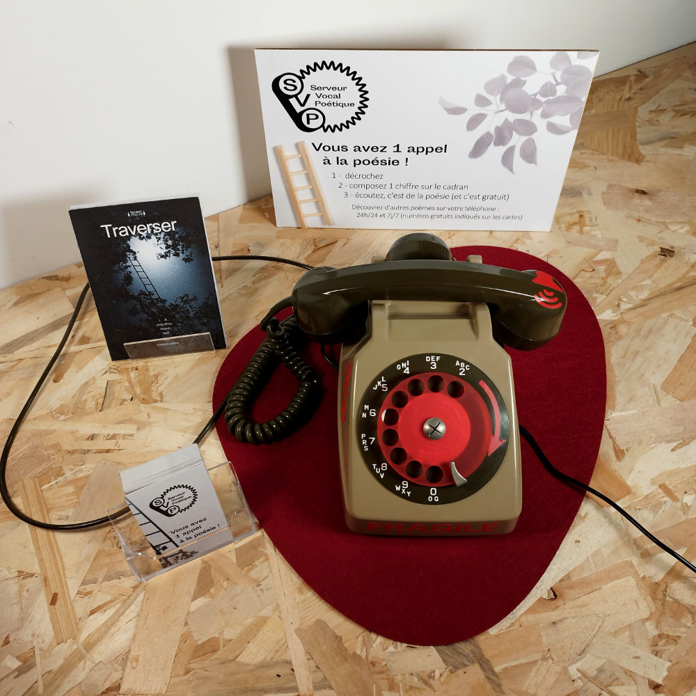 Installation sonore Serveur Vocal Poétique